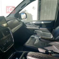 دودج جراند كارافان